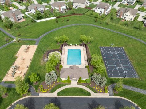 8837 Amber Stone Court Zionsville IN 46077