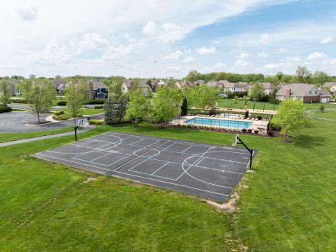 8837 Amber Stone Court Zionsville IN 46077