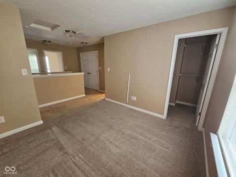 4085 Lassen Lane Indianapolis IN 46235