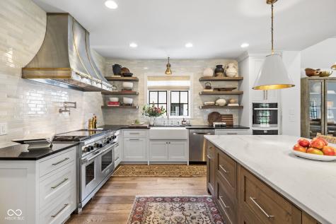 7290 Hull Road Zionsville IN 46077