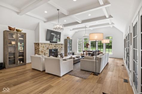 7290 Hull Road Zionsville IN 46077