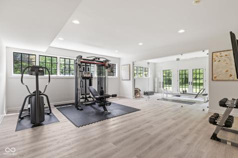 7290 Hull Road Zionsville IN 46077