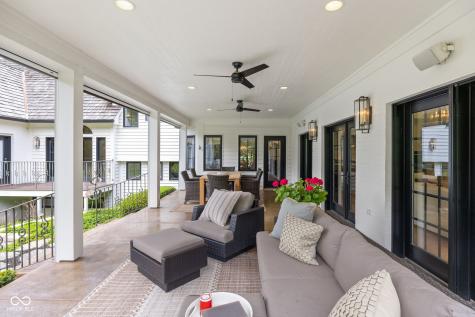7290 Hull Road Zionsville IN 46077