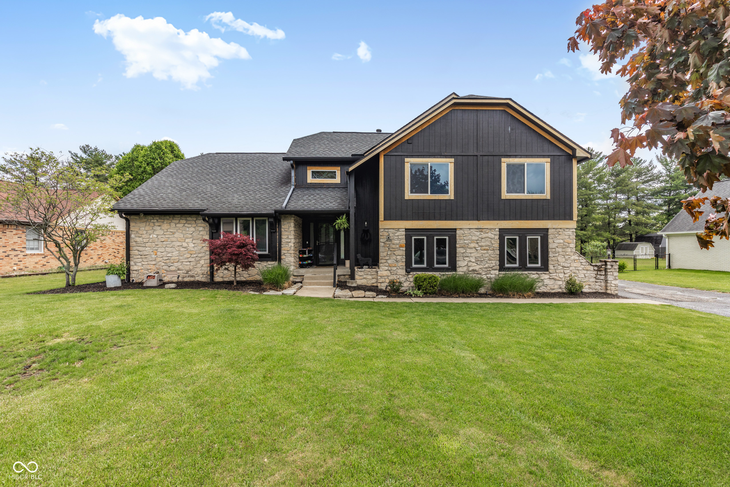 3781 S Creekside Drive New Palestine IN 46163