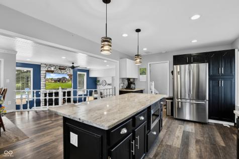 3781 S Creekside Drive New Palestine IN 46163