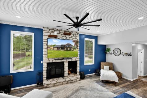 3781 S Creekside Drive New Palestine IN 46163