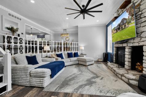 3781 S Creekside Drive New Palestine IN 46163