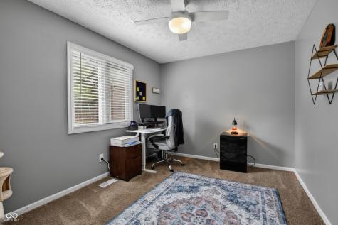 3781 S Creekside Drive New Palestine IN 46163