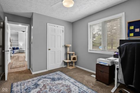 3781 S Creekside Drive New Palestine IN 46163