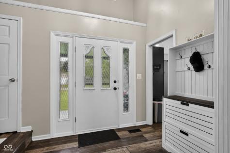 3781 S Creekside Drive New Palestine IN 46163