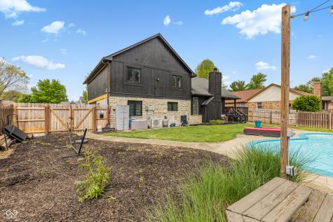 3781 S Creekside Drive New Palestine IN 46163