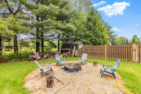 3781 S Creekside Drive New Palestine IN 46163