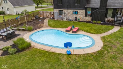 3781 S Creekside Drive New Palestine IN 46163