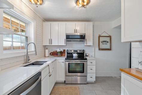 739 E 53rd Street Indianapolis IN 46220