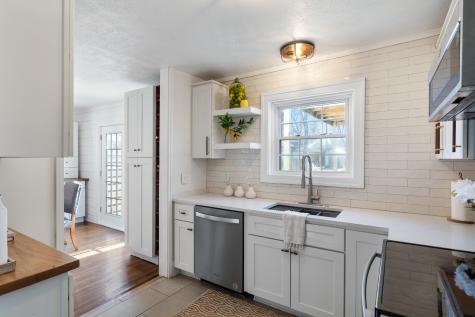 739 E 53rd Street Indianapolis IN 46220