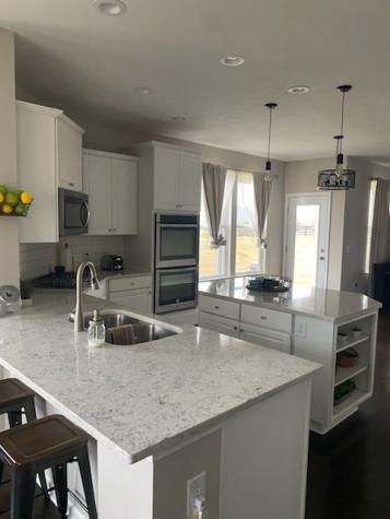 2496 Commons Court Avon IN 46123