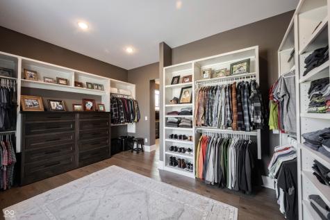 2765 Silver Oaks Drive Carmel IN 46032