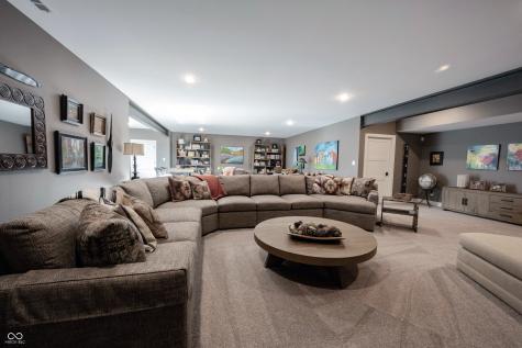 2765 Silver Oaks Drive Carmel IN 46032