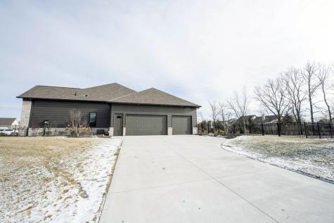 2765 Silver Oaks Drive Carmel IN 46032