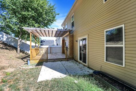 32 Meridian Gardens Lane Indianapolis IN 46227