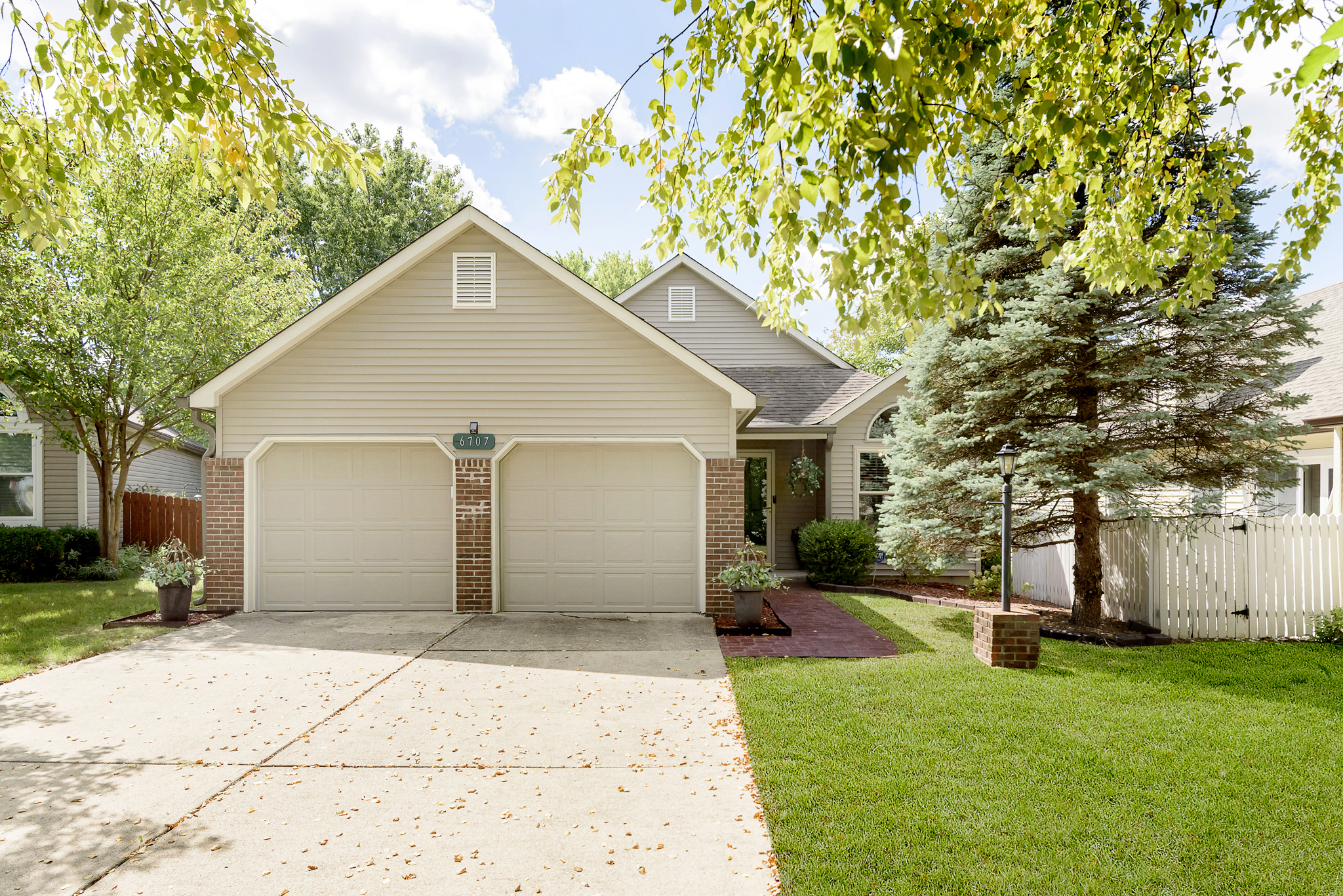 6707 Huntsmen Court Indianapolis IN 46250