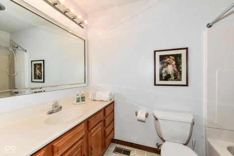 5516 Ridge Hill Way Avon IN 46123