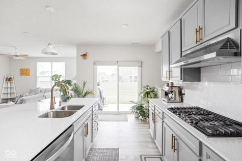 7222 Oak Trace Lane Brownsburg IN 46112