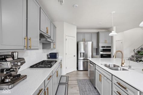 7222 Oak Trace Lane Brownsburg IN 46112