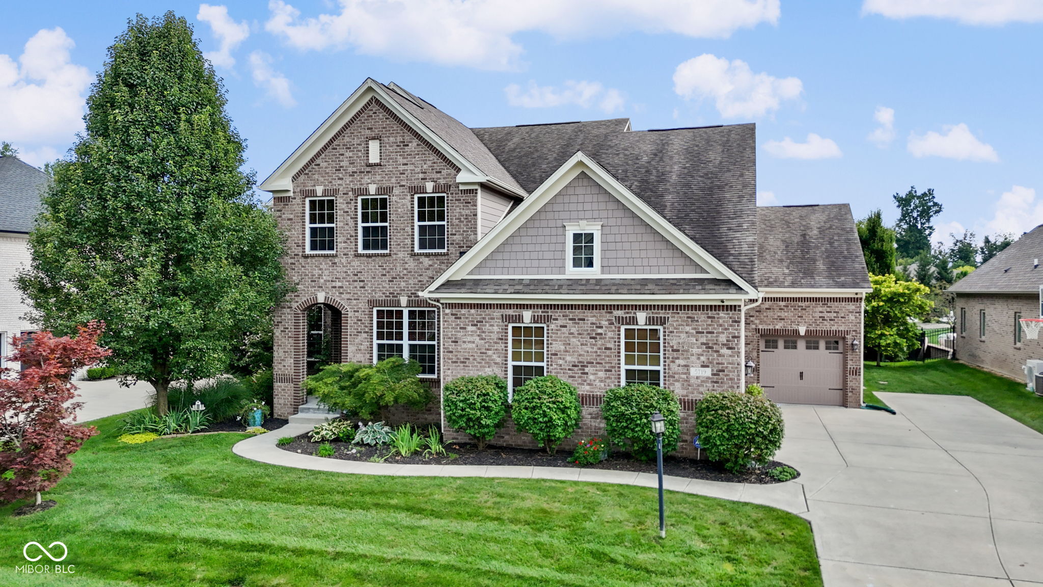 5719 Autumn Breeze Lane Indianapolis IN 46237