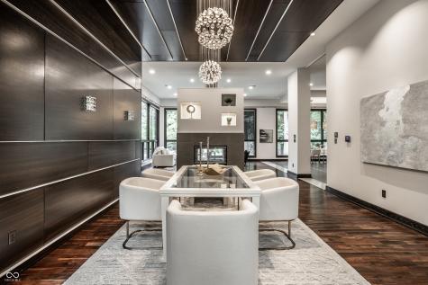 11548 Willow Springs Drive Zionsville IN 46077
