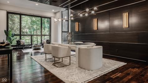 11548 Willow Springs Drive Zionsville IN 46077