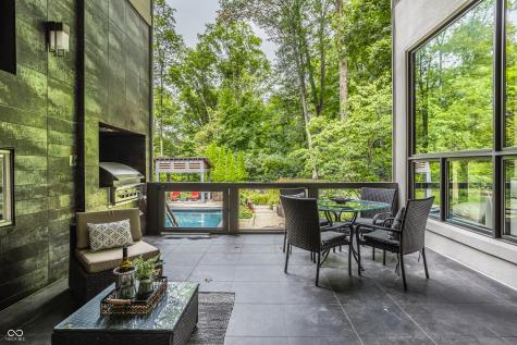 11548 Willow Springs Drive Zionsville IN 46077