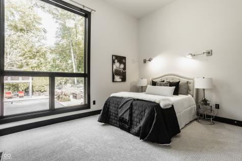 11548 Willow Springs Drive Zionsville IN 46077