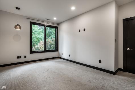 11548 Willow Springs Drive Zionsville IN 46077