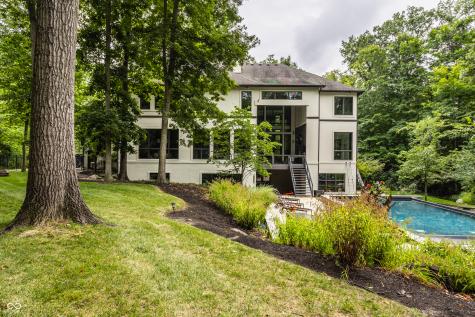 11548 Willow Springs Drive Zionsville IN 46077