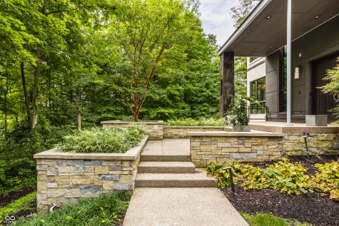 11548 Willow Springs Drive Zionsville IN 46077