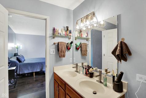 4318 Ballybay Lane Indianapolis IN 46239