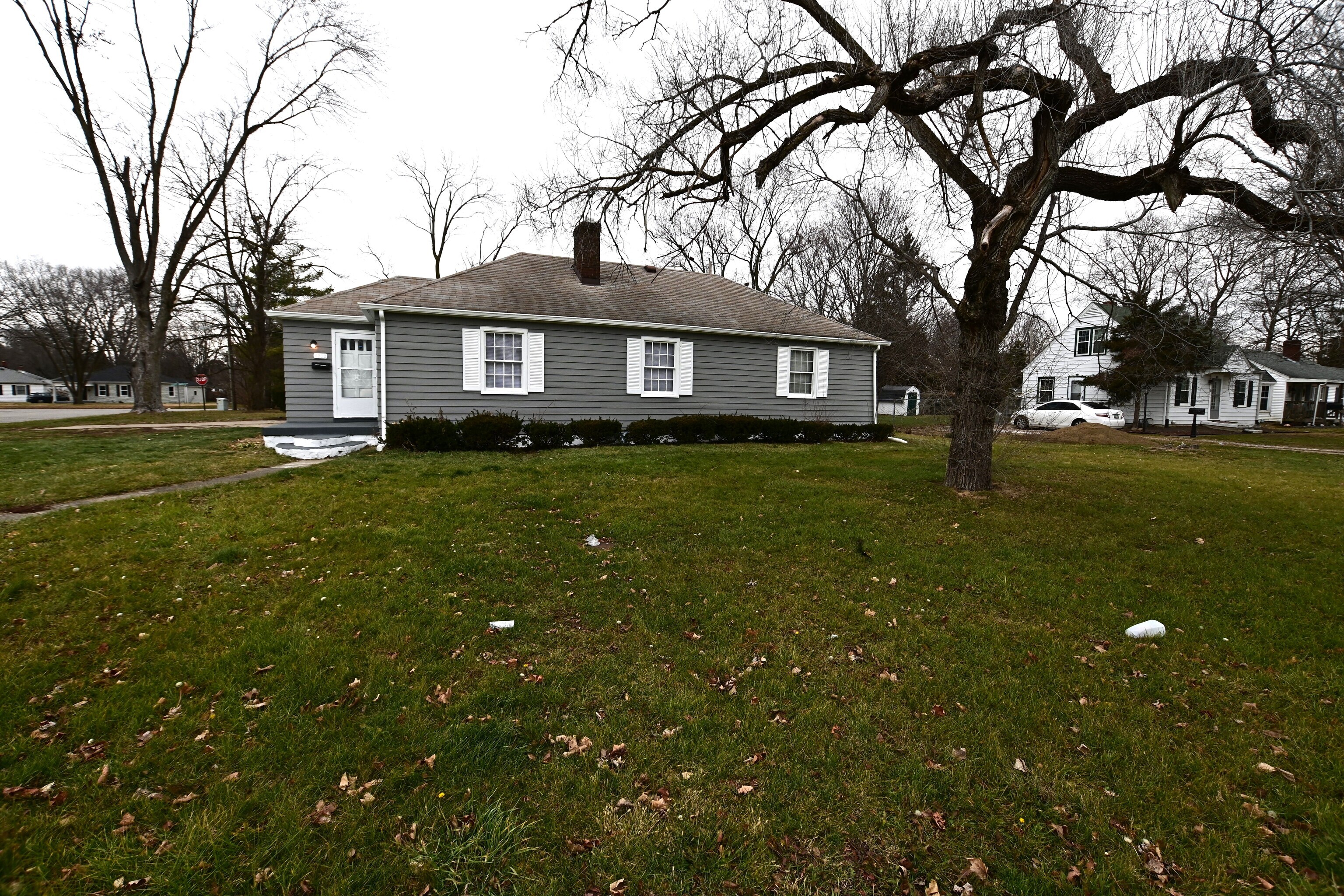 5202 E 16th Street Indianapolis IN 46218