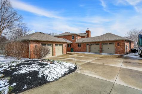 6 Stonybrook Drive Brownsburg IN 46112
