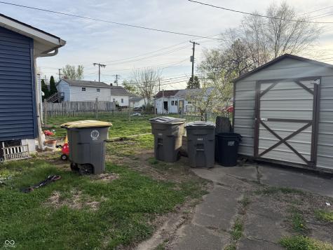 617 S Poplar Street Seymour IN 47274