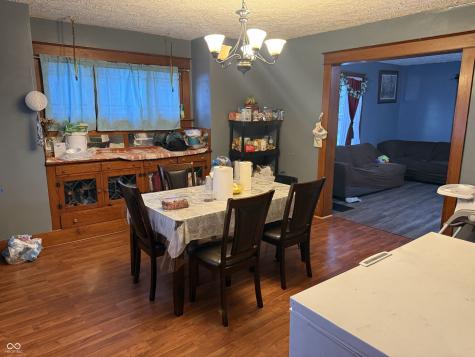 617 S Poplar Street Seymour IN 47274