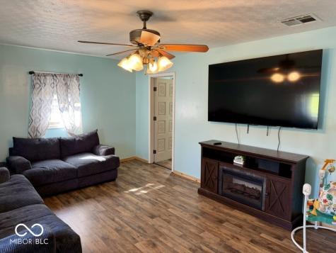 48 W Greencastle Road Mooresville IN 46158