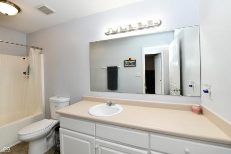 2541 Braxton Drive Indianapolis IN 46229