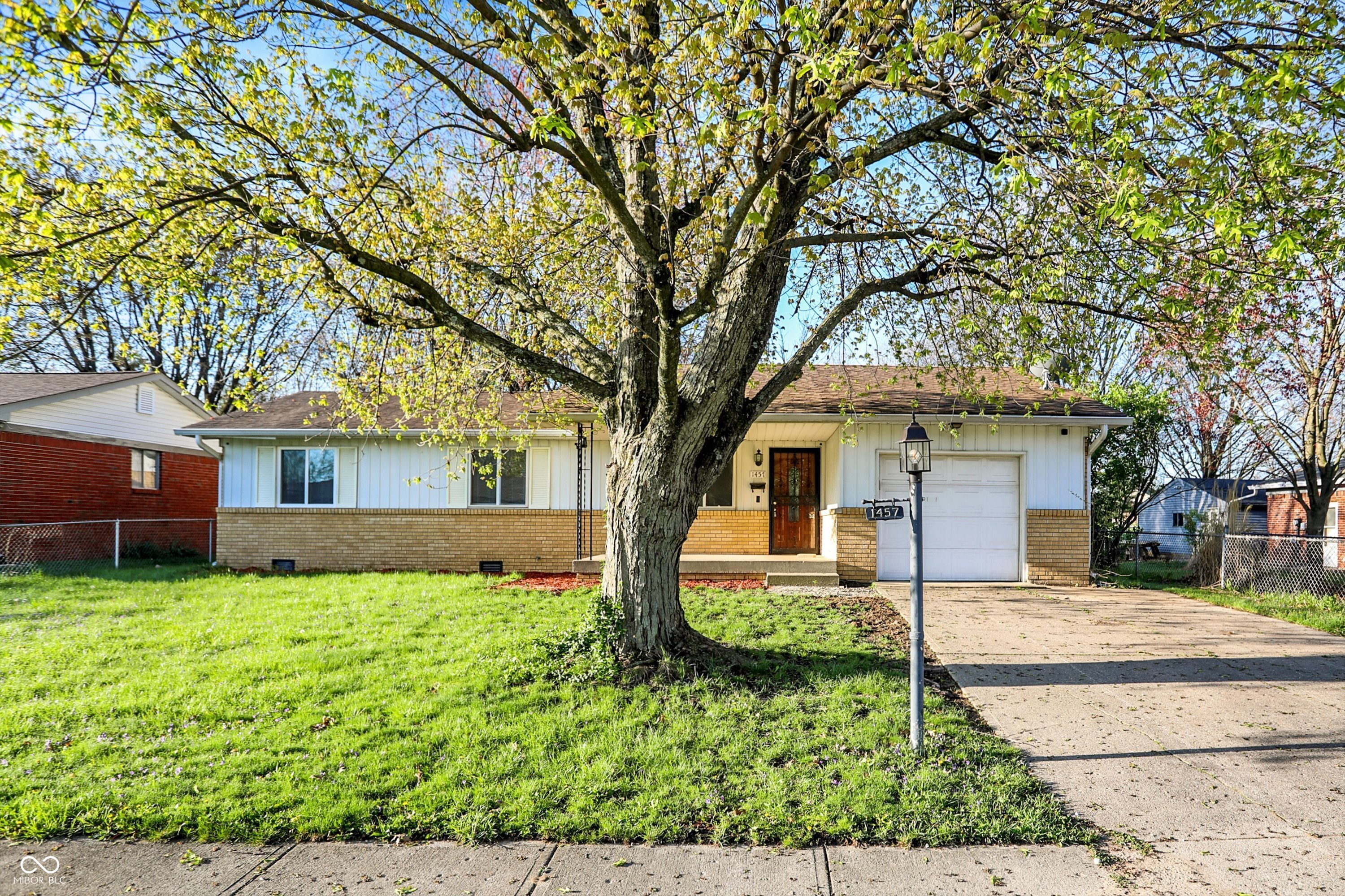 1457 Biloxi Lane Beech Grove IN 46107