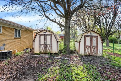 1457 Biloxi Lane Beech Grove IN 46107