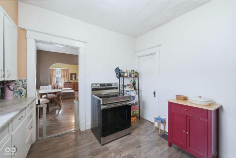 3724 E Market Street Indianapolis IN 46201