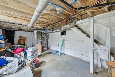 3724 E Market Street Indianapolis IN 46201