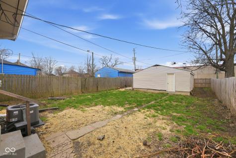 3724 E Market Street Indianapolis IN 46201