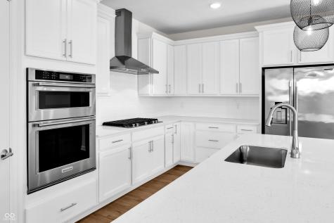 7419 Legends Way Whitestown IN 46075