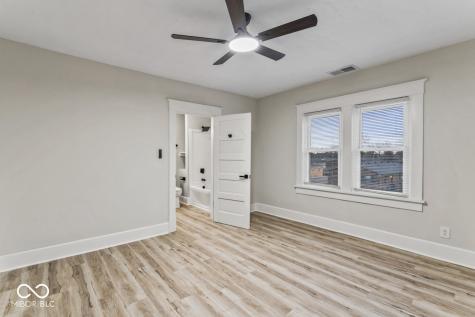 234 N Adams Street Brownsburg IN 46112